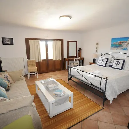 Divers House Agrari  Exterior photo